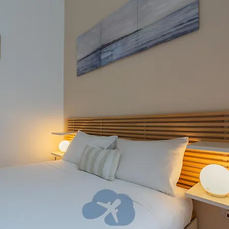 Apartament Airport House